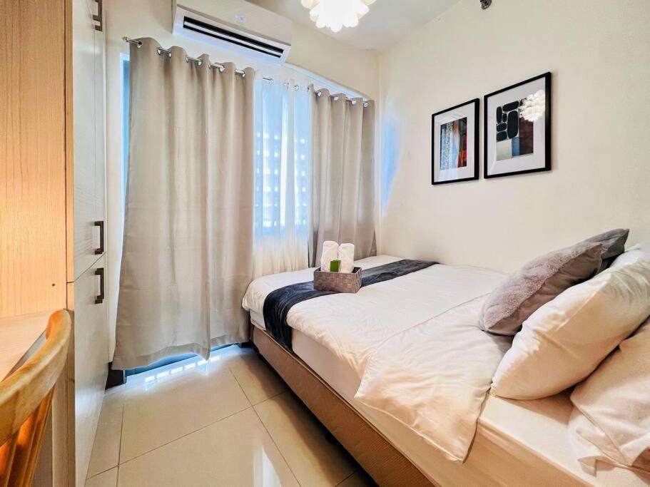 1Br Unit Condotel W Balcony Fame Residences -Fm15 Manila Bagian luar foto